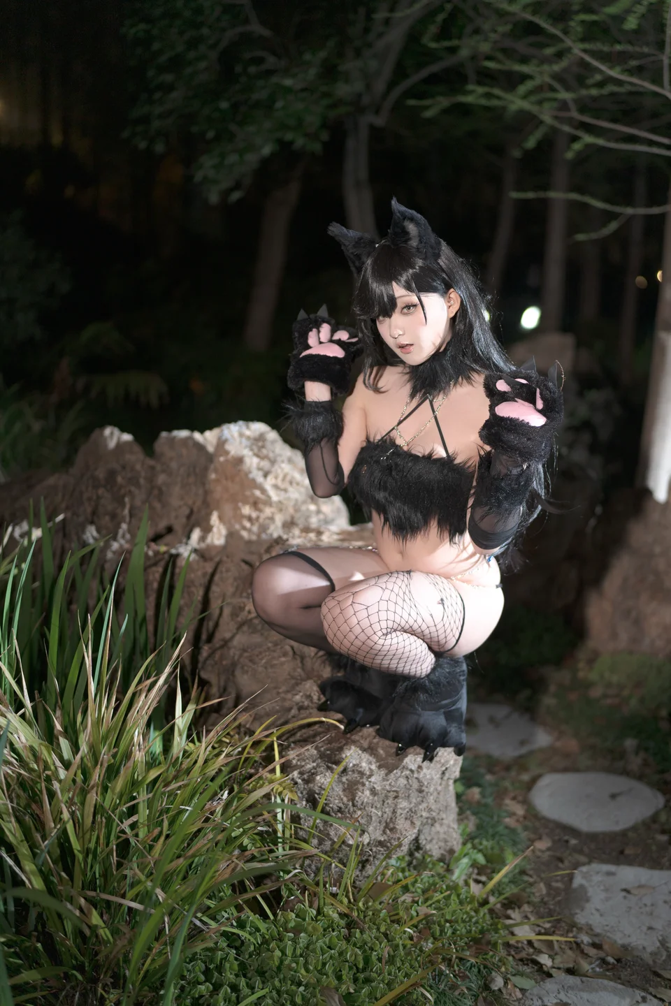 普通路过拳击怪 - No.001 爱宕狠人 [35P-717MB] tg@simisebaisi 【丝足阁】022.webp